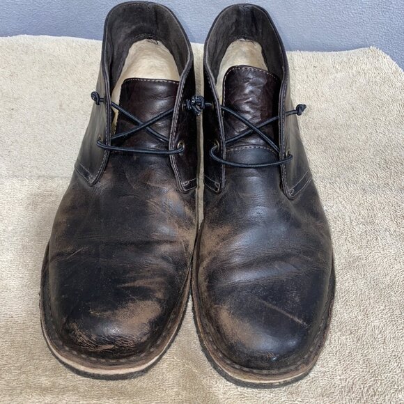 UGG Men’s Brown Leather Chukka Ankle Boots Lace-Up Desert Boots (Size 10) main image 6